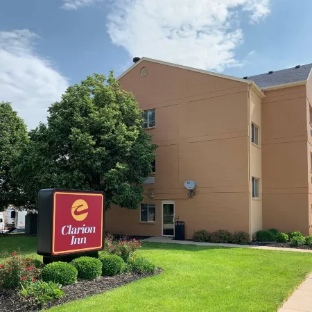 Clarion Pointe Fairborn Near Wright Patterson AFB