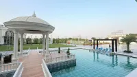 ORCHHA RIVER STONE RESORT - Pools