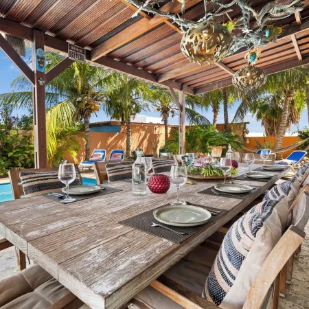 Oasis Guesthouse, Boutique Style Hotel