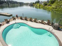 Lakeshore Inn Hotels in Lake Oswego