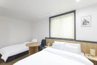 Geoje Brown Dot Hotel Gohyeon Branch