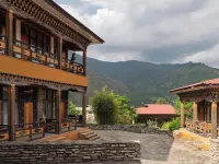 Tenzinling Resort Hotels in Paro