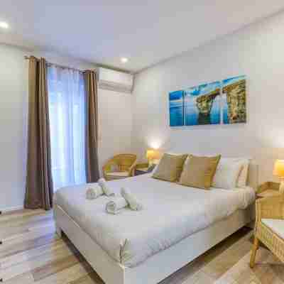 Charming Marsaskala Stay Balcony Seafront Walks Rooms