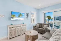 4B Balcony Beachfront Access to Indian Rocks Beach