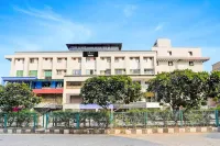 Deluxeinfocity Metro Station Gandhinagar - Homestays
