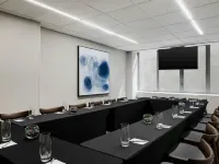 فيرفيلد إن آند سويتس شيكاغو داون تاون/ماجنيفيسانت مايل Hotels near شيكاغو ريفرووك