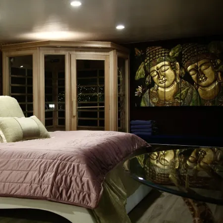 Mariaggi's Theme Suite Hotel & Spa
