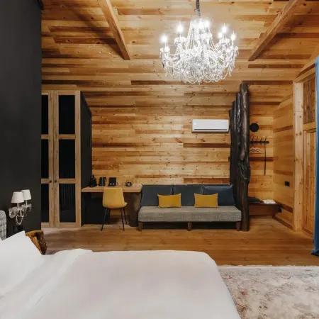 Pole Boutique Hotel
