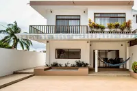 Flip Flop House