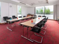 Ibis Styles Crewe - parking