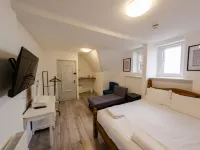 Highlands Hotel and Bar Hotels in Saint Leonards