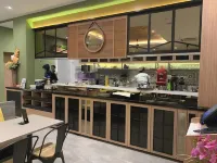 SPRING SEASON HOTEL - Parkplatz