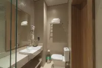 Mantra Hotel Vera MT - 2-Sterne