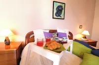 Casa Vacanze Rita 1 Comfort and Space Just Steps from the Sea in Beautiful Otr - con vista mare