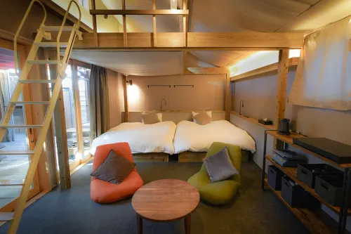 ＴＨＥ　ＢＡＳＥ　ＧＬＡＭＰＩＮＧ　ＹＵＧＡＷＡＲＡ - 2-Star