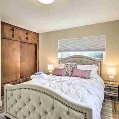 Coastal Carlsbad Home 1 Mi to Beach and Downtown Rooms
