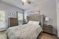 Gated Irving 1Br Work Suite - DFW 10Min · Pool+W/D - I30 - Condos