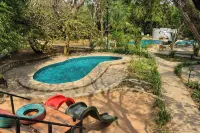 Sambiya River Lodge - Pools
