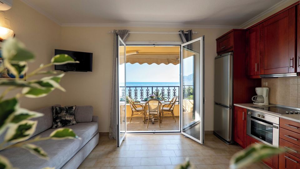 Corfu Glyfada Menigos Resort 40
