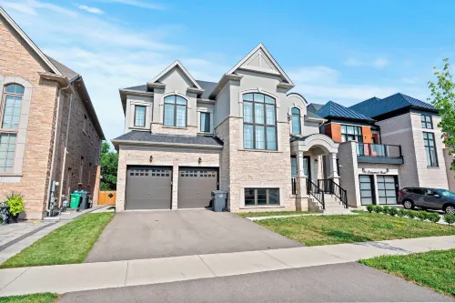 GlobalStay 4 Bedrooms House in Brampton - Villas