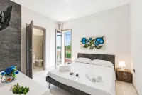 Pino Residence - Condos