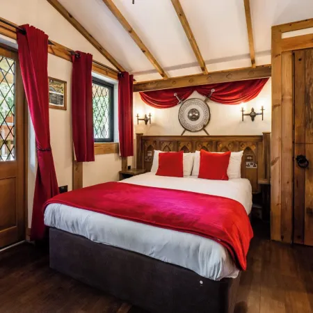 Warwick Castle Hotel & Knight's Village