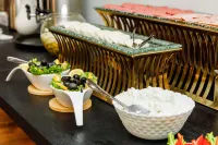 Address Inn Hotel - Homestays