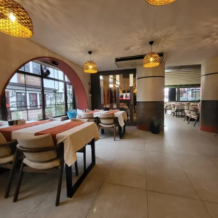 Grand Harsena Hotel