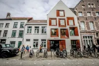 Snuffel Youth Hostel - 2-Star
