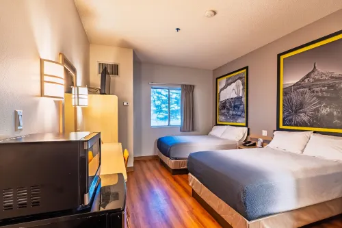 Super 8 by Wyndham Sidney NE - 2-Star