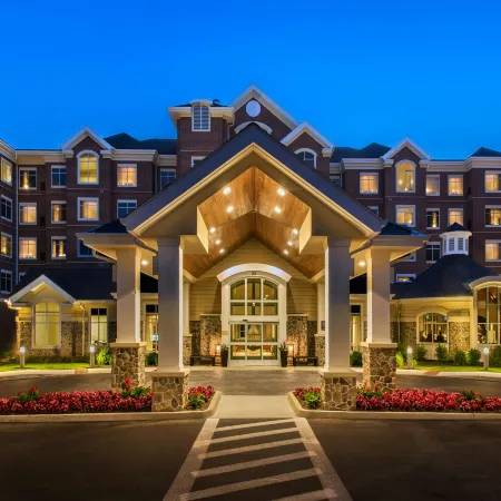 Inn at Bellefield / Hyde Park