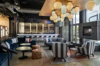 Aloft Cleveland Beachwood - С баром