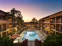 Courtyard by Marriott Fort Myers Cape Coral Hotels near List Distillery