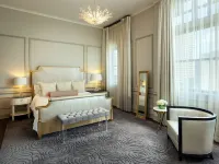 The St. Anthony, a Luxury Collection Hotel, San Antonio Hotels near Travis Park