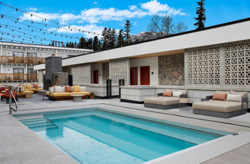 Moxy Banff