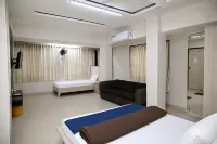 Sparks Fly Serviced apartments Vashi - Condos