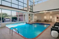 Delta Hotels Little Rock West - 4-Star