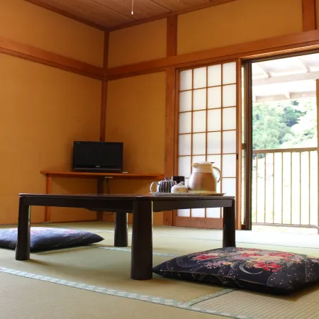 Minshuku Sakaya (Chiba) Hôtels à : Ōtaki