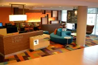 Fairfield Inn & Suites Quantico Stafford - Parkplatz