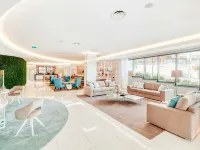 Vila Baleira Funchal Hotels near Se