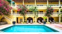 The Old Gin House Hotel - Yüzme Havuzu