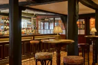 The White Horse - bar
