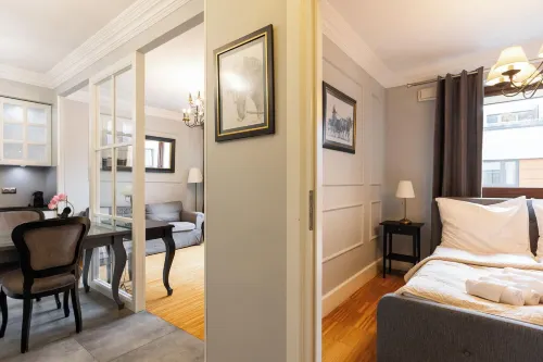 AApartments - Ideal City Center Location - 2 Yıldız