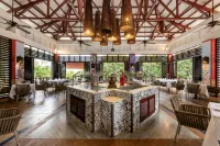 Grand Decameron Panama, A Trademark All Inclusive Resort - Breakfast