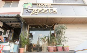 Hotel the Geeta