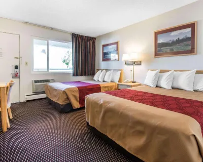 Econo Lodge Downtown Hotel di 