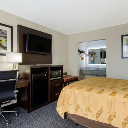 Quality Inn Verona - Staunton North