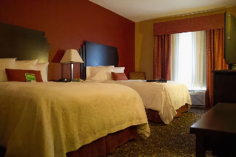 Hampton Inn & Suites Dallas-DeSoto