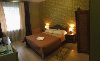 Derzhava Hotel