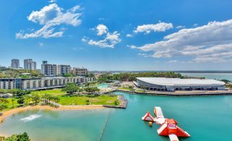 Darwin Waterfront Luxury Suites